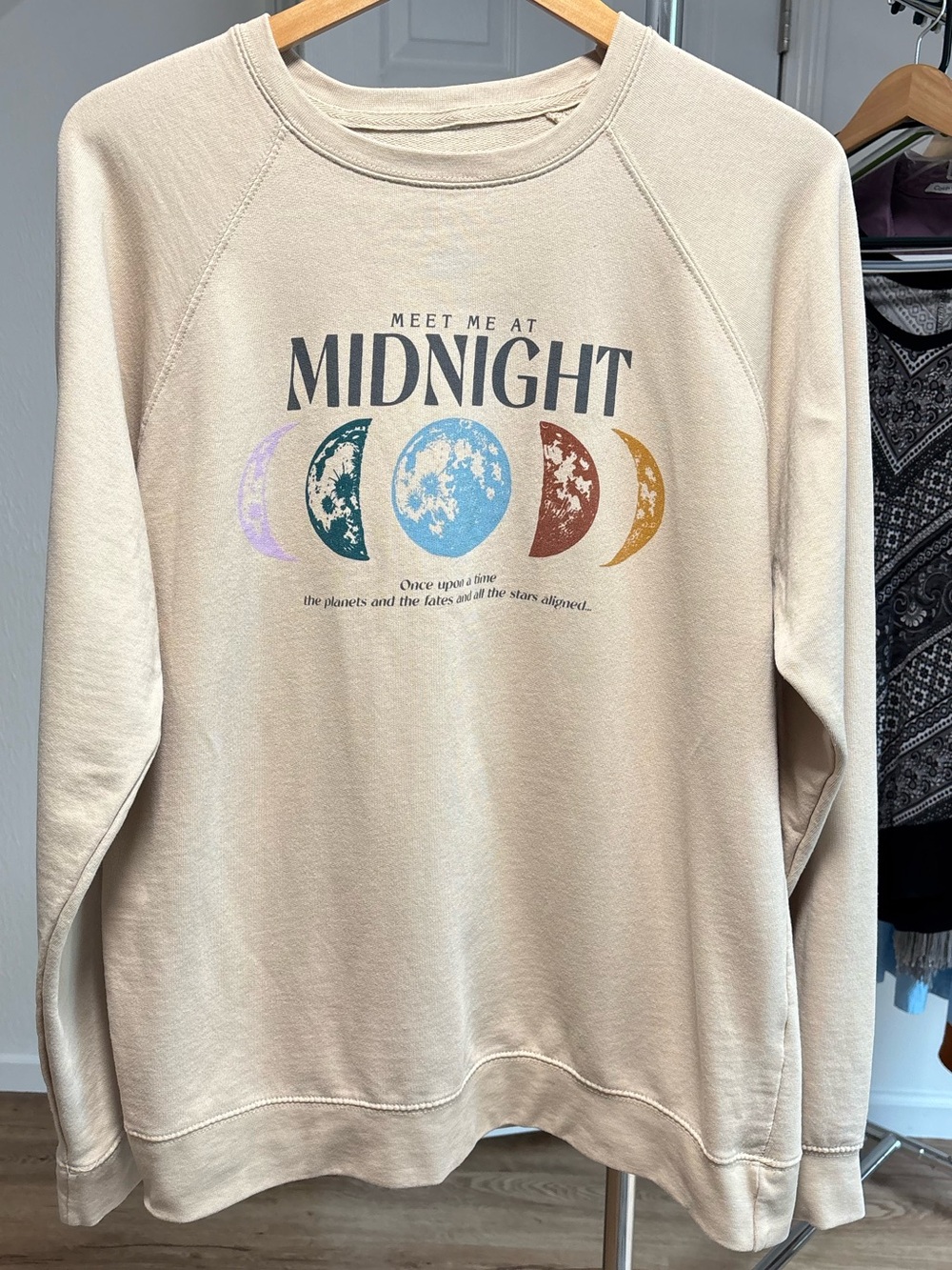 Meet Me at Midnight moon phases lightweight crewneck sweatshirt, Lost Bros XL